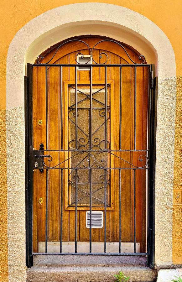 Le Vieux Choeur Niza Exterior foto